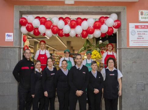 SPAR Cuatro Esquinas en Teror reabre sus puertas tras una reforma integral y estrena sección de comidas preparadas