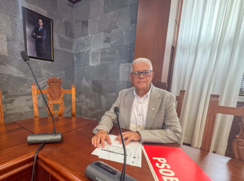 El PSOE sanmiguelero propone redistribuir casi 3 millones de euros del presupuesto. Coalición Canaria vota en contra.