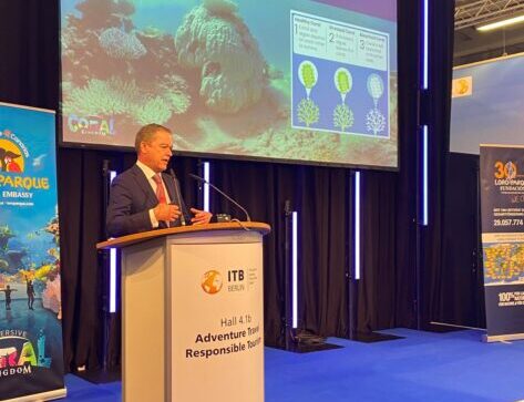 Loro Parque impulsa a Tenerife como destino líder y sostenible en la clausura de la ITB de Berlín