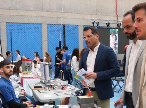 La II Feria de Profesiones del Norte reúne en Los Realejos a 58 ciclos y recursos formativos de la comarca