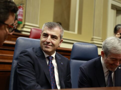 Las políticas económicas aplicadas por el Gobierno mejoran los datos de pobreza en Canarias