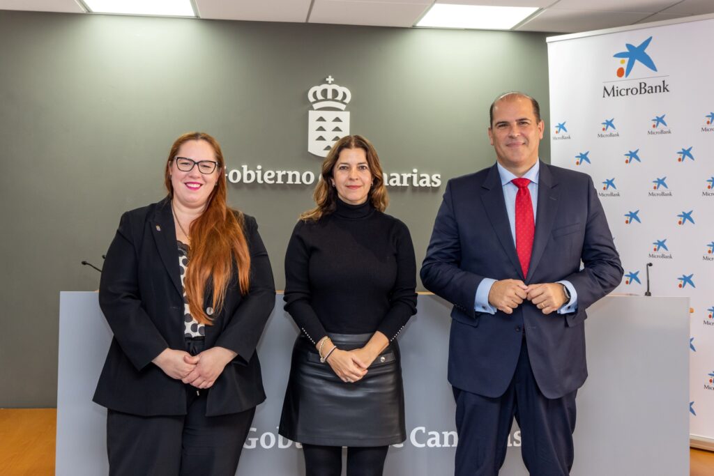 MicroBank y el Servicio Canario de Empleo renuevan su convenio de colaboración para incentivar el autoempleo y la actividad emprendedora