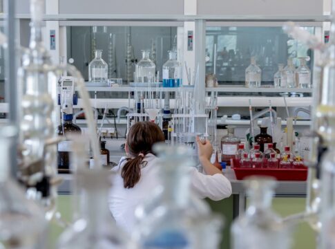 La Fundación Instituto de Investigación Sanitaria de Canarias convoca ayudas para la intensificación de la actividad investigadora en las islas