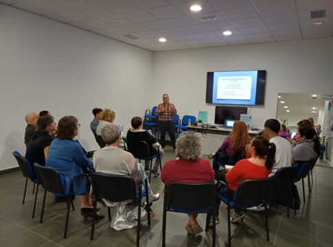 La Gerencia Sanitaria de Fuerteventura organiza una jornada formativa con la AECC sobre Manifestaciones Anticipadas de Voluntad