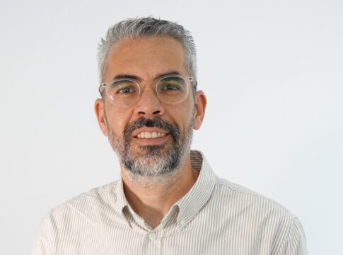 Yoel Hernández: “La reclasificación profesional de las enfermeras es una necesidad urgente e impostergable”