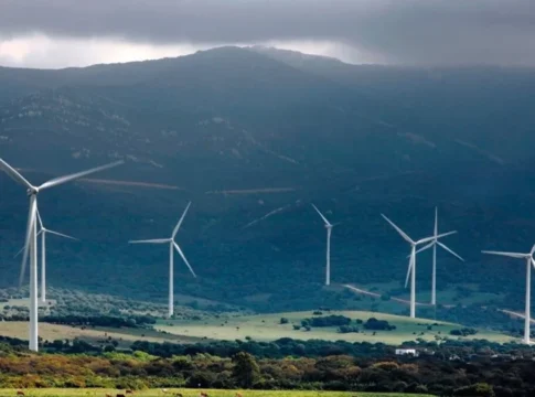 ADX RENOVABLES S.L. se adjudica el contrato para suministrar 1,8 millones de kWh de electricidad al Ayuntamiento de La Matanza de Acentejo