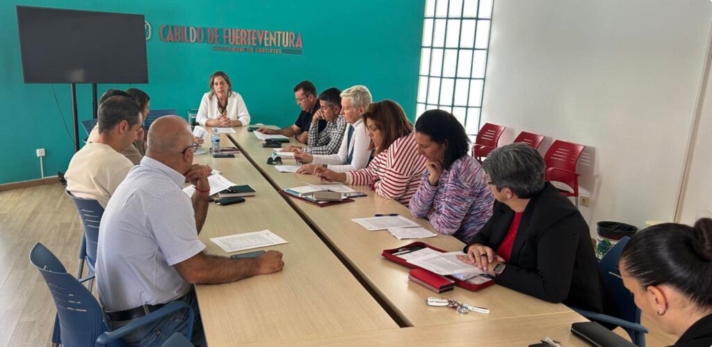 Patronato de Turismo y ayuntamientos de Fuerteventura hacen balance positivo del primer trimestre de promoción turística del año