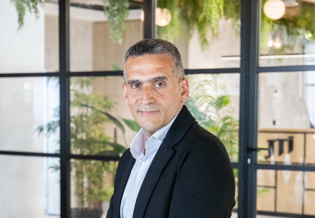 Ahmad Ismail: “Nuestra estrategia en Canarias se basa en la innovación, la flexibilidad y nuestro compromiso a largo plazo con la región”