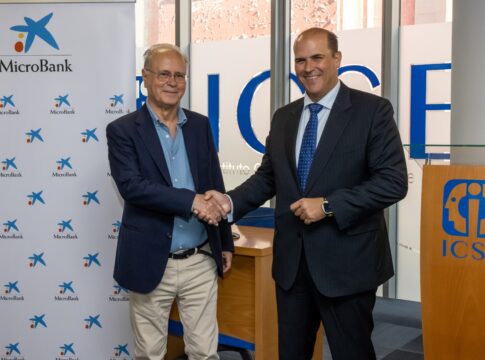MicroBank e ICSE colaboran para fomentar la mejora de las competencias de sus estudiantes a través de la línea Skills & Education