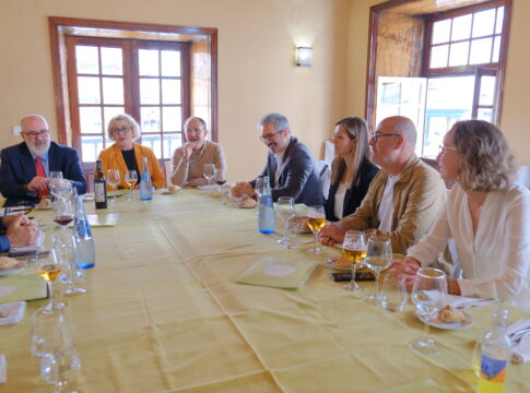 CEOE Tenerife, Cabildo de La Palma y FEDEPALMA marcan la hoja de ruta para garantizar el futuro económico de la Isla