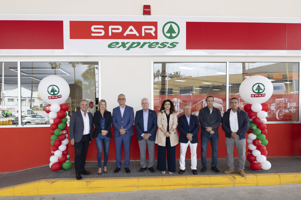 SPAR Gran Canaria abre su primer supermercado en una gasolinera en Canarias