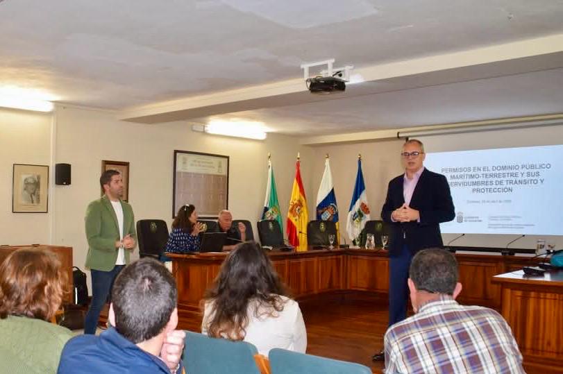 La Dirección General de Costas continúa su ciclo de jornadas para acercar la gestión del litoral a las administraciones locales e insulares de El Hierro