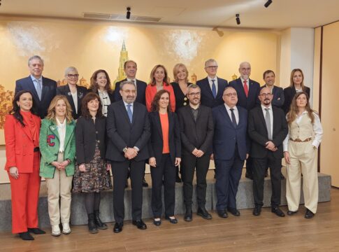 Canarias pide al Ministerio que los colegios oficiales de Médicos, Psicología y Trabajo Social formen parte de la Comisión Técnica del Plan de Salud Mental