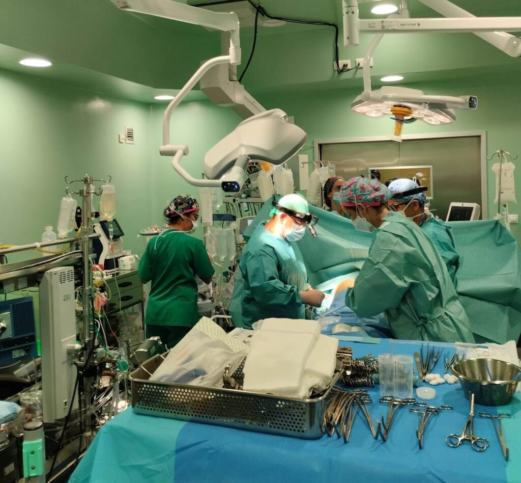 El Hospital Doctor Negrín supera los veinticinco trasplantes de pulmón