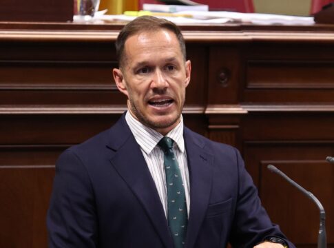 Zapata: “Seguimos apostando por las zonas verdes y consolidando los refugios climáticos con nuevos proyectos»