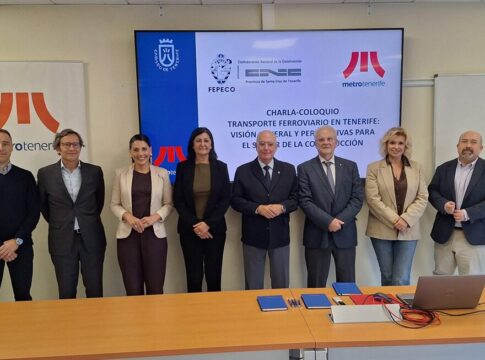 Metrotenerife presentó a Fepeco los proyectos insulares de transporte guiado