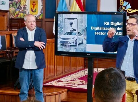 Los Realejos y ATA presentan al sector del taxi las oportunidades del ‘Kit digital’ gratuito