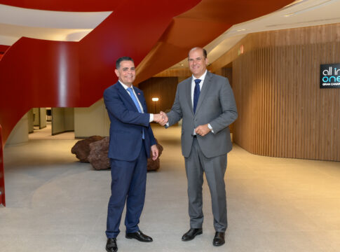 CaixaBank y el Colegio de Economistas de Las Palmas suscriben una alianza para fortalecer las sinergias entre ambas entidades