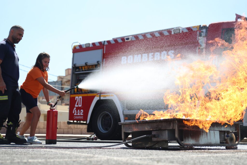 Bomberos de Tenerife celebran una nueva jornada de la Semana de Prevención de Incendios en Granadilla de Abona