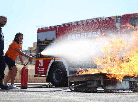 Bomberos de Tenerife celebran una nueva jornada de la Semana de Prevención de Incendios en Granadilla de Abona