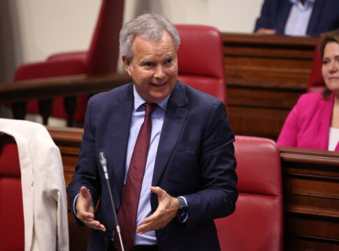 El PSOE propone una Ley para que los grandes tenedores financien vivienda pública en Canarias