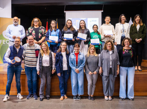 La FECAM entrega los premios del Concurso de Cuento- Redacción: “Ciberacoso y Redes Sociales: Construyendo un entorno seguro en las aulas”