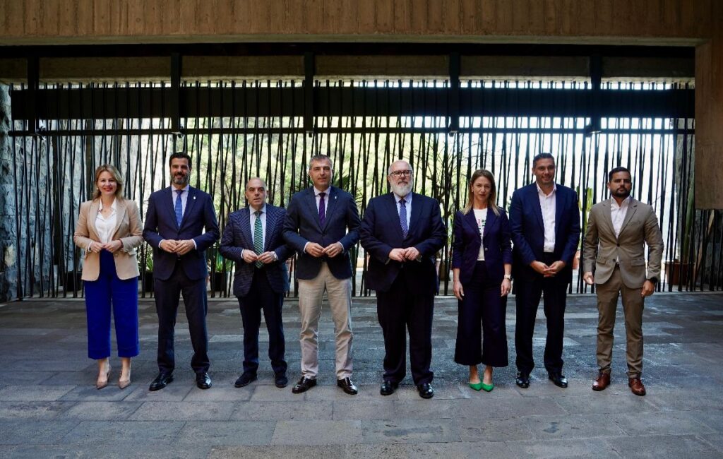 Manuel Domínguez presenta el primer barómetro del trabajador autónomo en Canarias