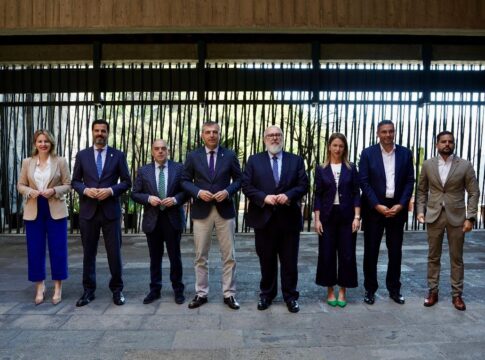 Manuel Domínguez presenta el primer barómetro del trabajador autónomo en Canarias