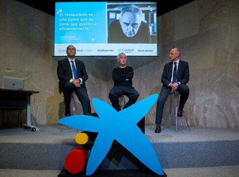 CaixaBank y la Cámara celebran en Tenerife un curso de gestión para restauradores de la mano de Ferran Adrià y elBullifoundation