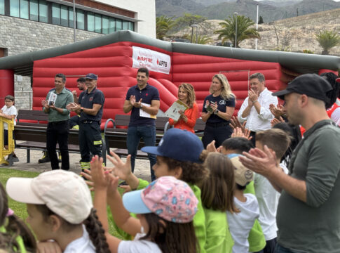 Bomberos de Tenerife celebran una nueva jornada de la Semana de Prevención de Incendios en Adeje