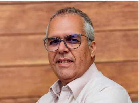 Juan Antonio Martel: “El sector del transporte en Canarias sigue enfrentando numerosas dificultades”