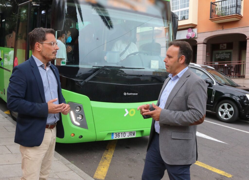 Alexis Hdez: “Estamos trabajando intensamente en la mejora de las entradas y salidas del municipio”