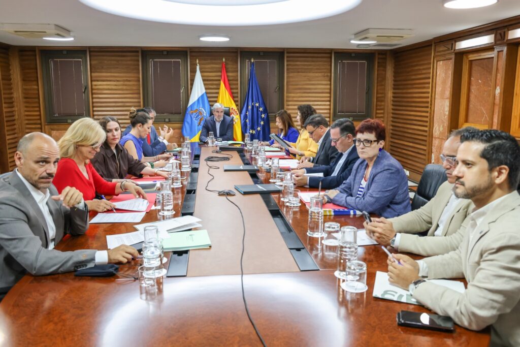 El Gobierno aprueba la firma del convenio colectivo de Hoteles Escuela de Canarias tras diez años sin negociación