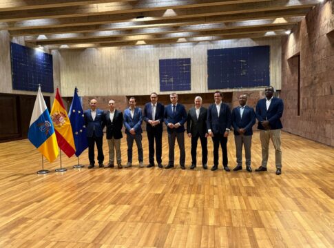 Manuel Domínguez presenta una iniciativa europea que impulsa la digitalización del comercio en zonas turísticas