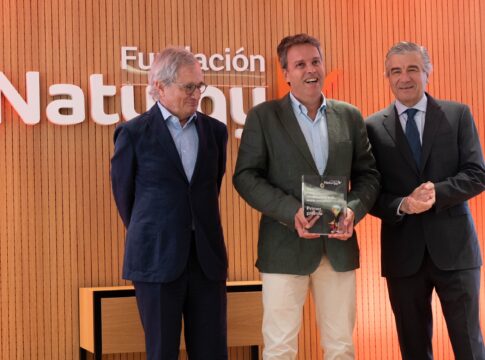 Un proyecto de reducción de la pobreza energética de los hogares más vulnerables de Canarias, ganador de la sexta edición del ‘Premio a la mejor iniciativa social en el ámbito energético’ de Fundación Naturgy