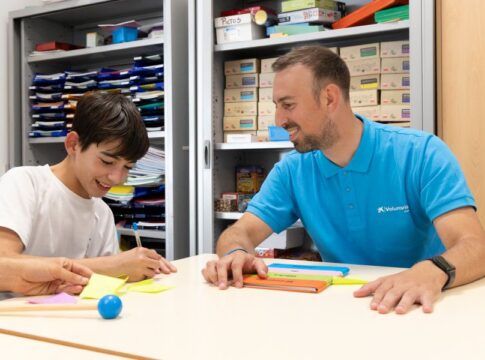 Más de 530 personas en Canarias participan como voluntarias en el ‘Mes Social’ de Voluntariado CaixaBank