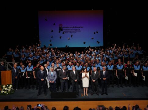 Clavijo: “Seguimos dando pasos para construir un sistema de seguridad adaptado a la realidad de Canarias”