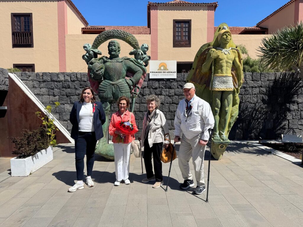 Sus Majestades los Reyes de Noruega visitan Pirámides de Güímar para rendir homenaje al legado de Thor Heyerdahl