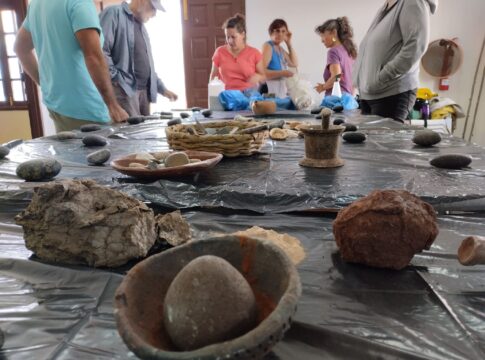 El Cabildo de Fuerteventura impulsa la formación en oficios tradicionales con un taller de alfarería aborigen