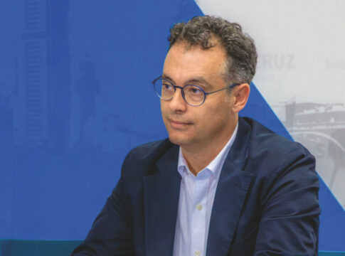 Carlos Tarife: “La gran apuesta de Santa Cruz es la ampliación de la desaladora”
