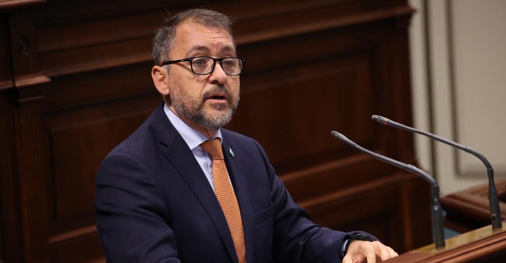José Manuel Bermúdez concluye el curso parlamentario con 300 iniciativas presentadas