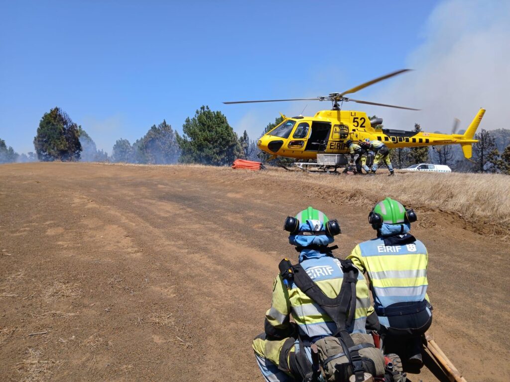 El incendio de El Hierro evidencia la importancia de las labores preventivas y del refuerzo aéreo en la lucha contra el fuego