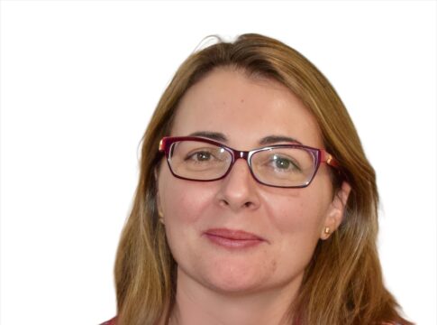 Nuestra misión es facilitar la toma de decisiones en entornos portuarios complejos