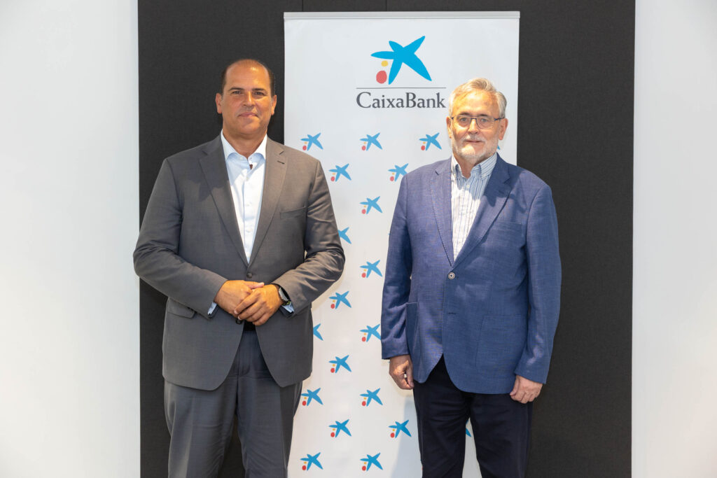 CaixaBank renueva acuerdo con la Real Sociedad Económica de Amigos del País de Tenerife alcanzando más de 170 actividades anuales