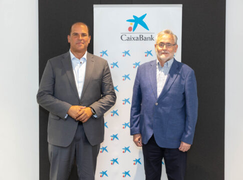 CaixaBank renueva acuerdo con la Real Sociedad Económica de Amigos del País de Tenerife alcanzando más de 170 actividades anuales
