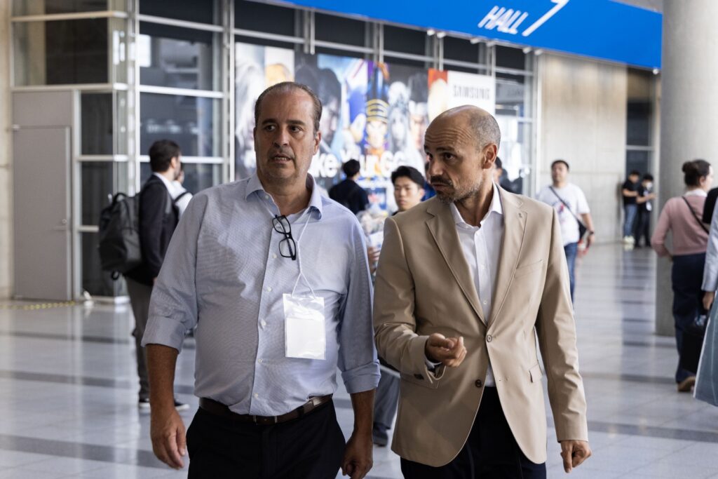Cabello anima a las empresas canarias a aprovechar la estrategia de internacionalización del Gobierno