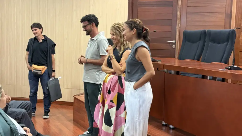 Adeje impulsa el empleo con la contratación de 13 personas para el proyecto del Bosque de Las Nieves