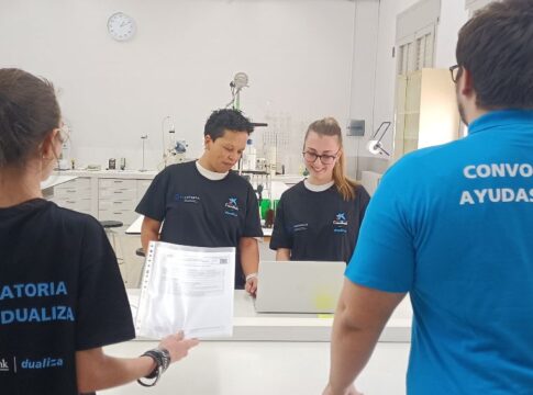 CaixaBank Dualiza presenta en Tenerife la Convocatoria Dualiza para los centros de FP canarios