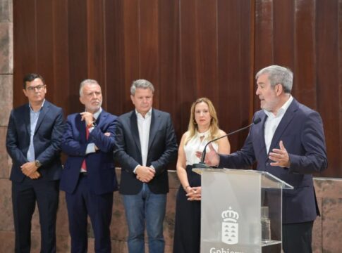 Gobierno, Estado y Cabildo de Tenerife suscriben un protocolo que garantiza la financiación del tren en la isla