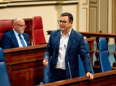 Canarias presenta un documento de propuestas para adaptar el Plan de Vivienda Estatal a la realidad insular